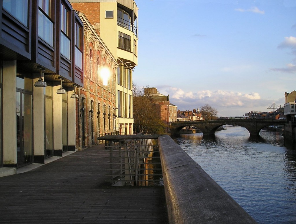 By the Ouse, 19 April 2006