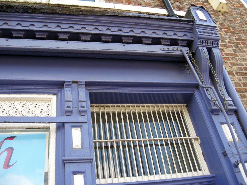 34 Clarence Street, 19th century shopfront, May 2013