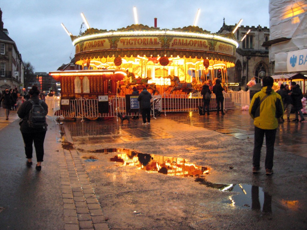 Carousel on Parliament Street, 23 Dec 2020
