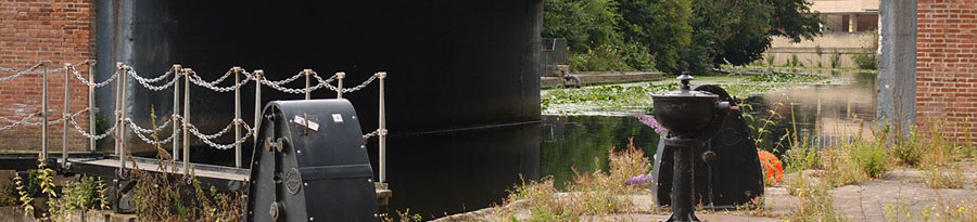 Castle Mills Bridge from Foss Basin (Brownie Dyke), 19 July 2017