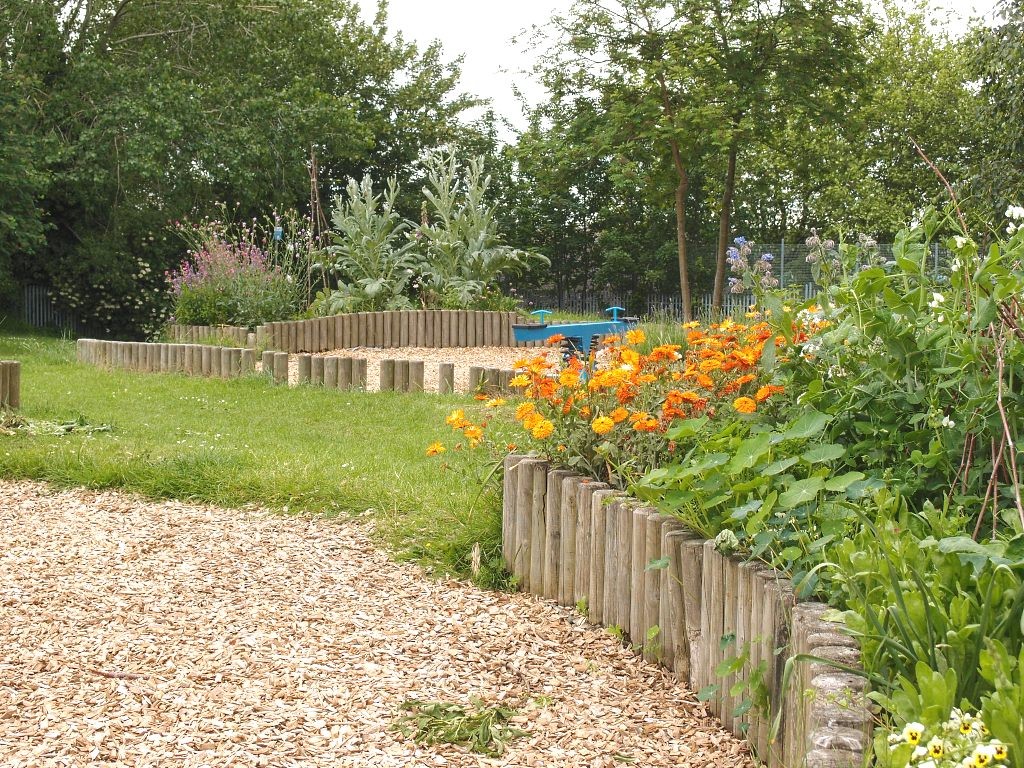 Upper St Paul's community garden, 16 June 2016