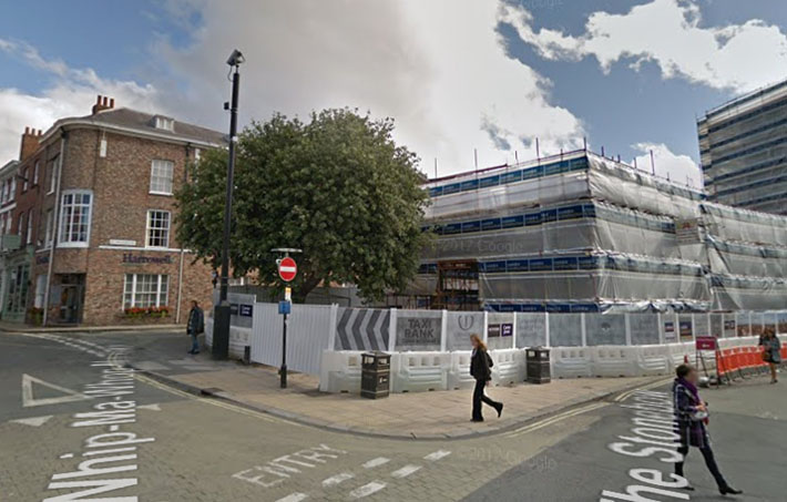 Tree under threat of felling, for posh paving, Stonebow House