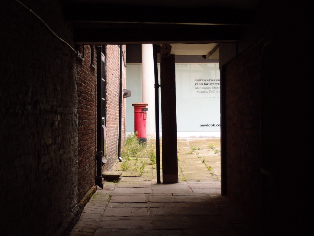 View into Stonegate Walk (former Stonegate Arcade), 8 Sept 2015