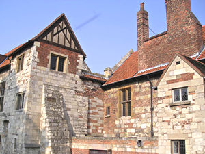 King's Manor, side view