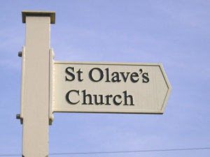 Signpost to St Olave's Church