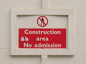 'Construction area – No admission' – sign on hoarding, Low Petergate